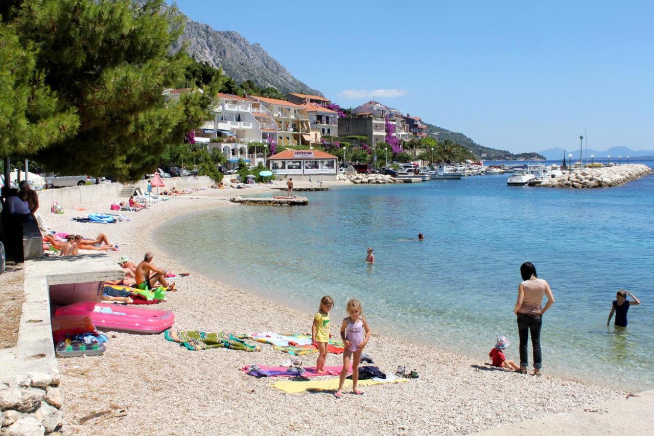 Apartments By The Sea Podgora, Makarska - 6787 Екстериор снимка