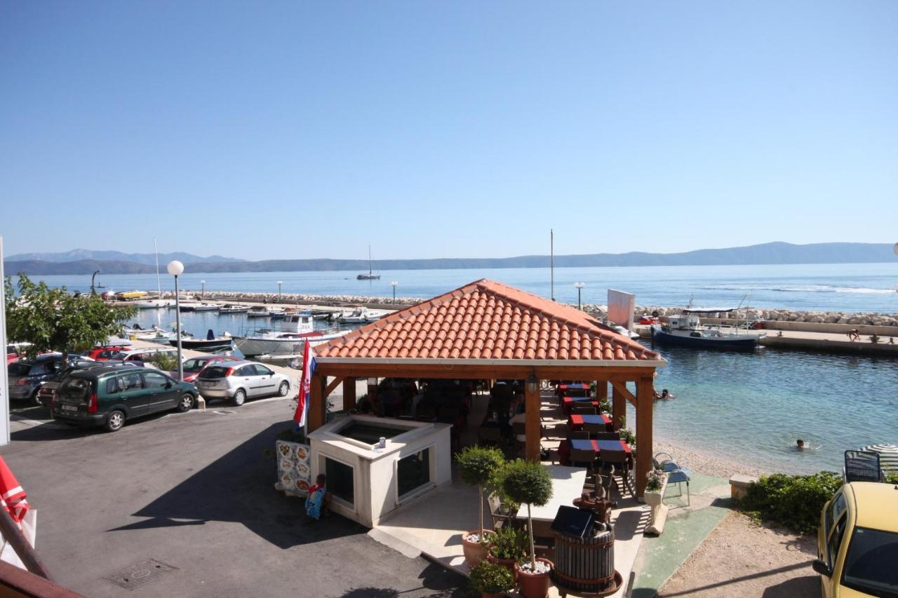 Apartments By The Sea Podgora, Makarska - 6787 Екстериор снимка
